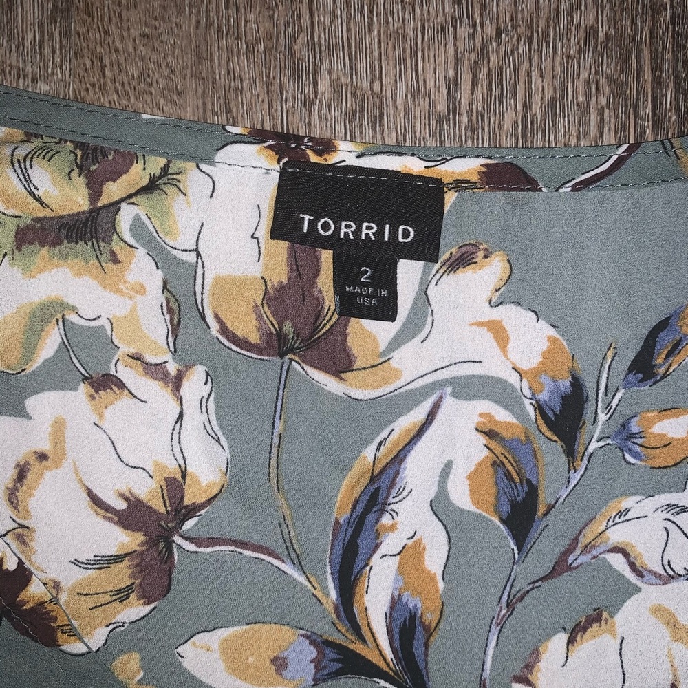Torrid Button Front Georgette Babydoll Top - Picture 6 of 7